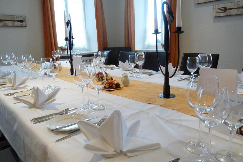 אראו Hotel Zum Kreuz מראה חיצוני תמונה